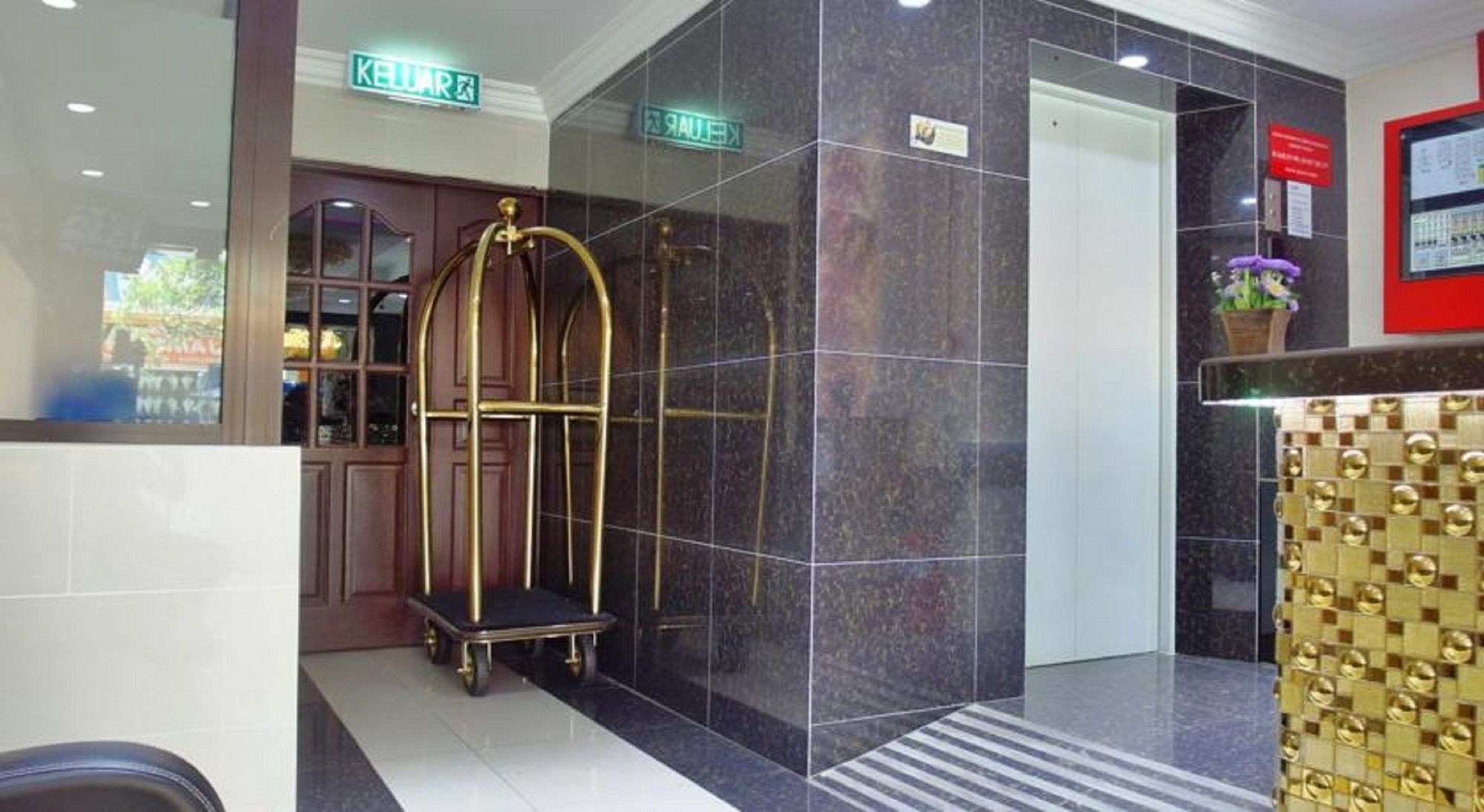 Classic Kinabalu Hotel Kota Kinabalu Exterior foto